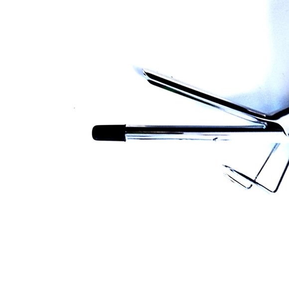 PERFECTION Curling Iron Set: 1/2 & 3/4" Swivel Cord/Cool Tip/Stand/Detach. Comb - Picture 8 of 10